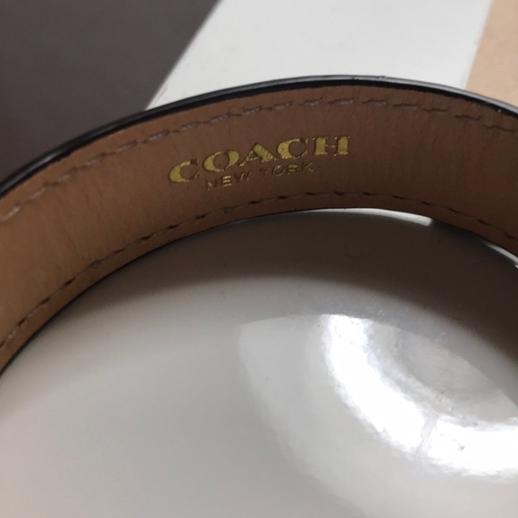 White Leather Wrap Bracelet - Picture 2 of 3